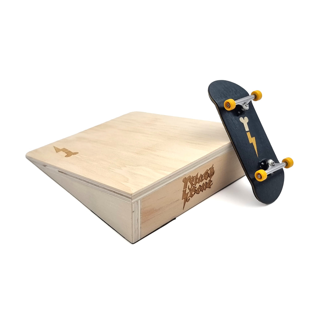 Fingerbard Ramp FlashBone Fingerboard Ramps Street Kicker (Wood) – FlashBone Fingerboards